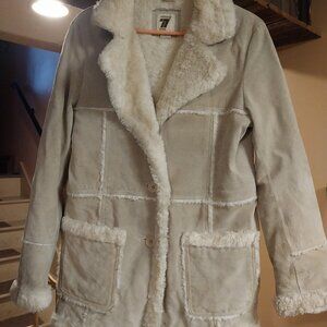 Woman's jacket - size medium